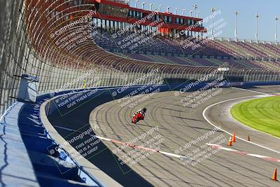 media/Jan-21-2023-Fastrack Riders (Sat) [[fcf3f88a30]]/Level 3/Session 2 Nascar 1/